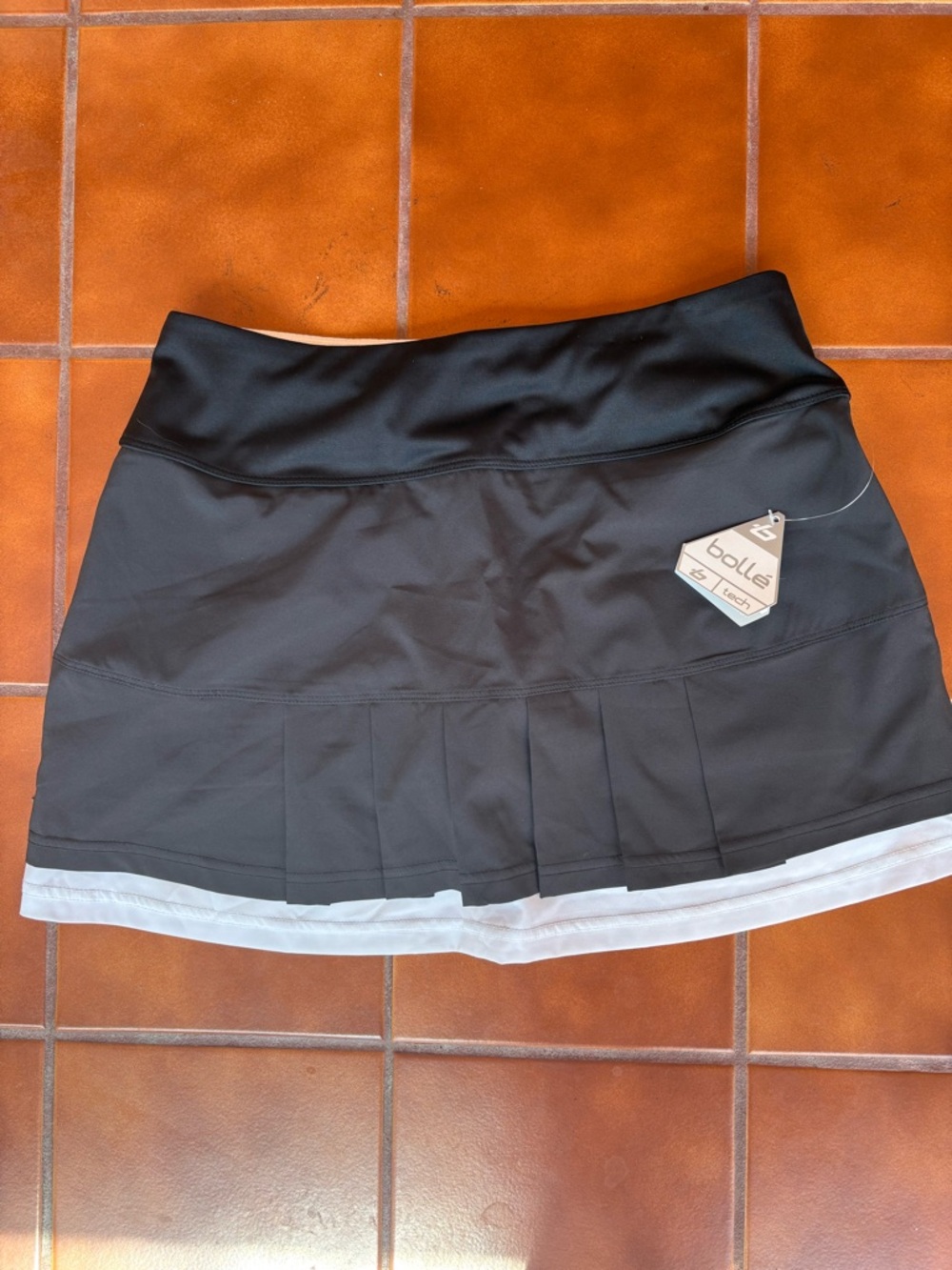 bolle Black tennis Skort with White shorts